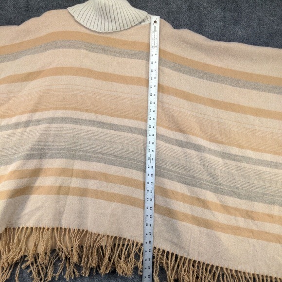 Vince Camuto Women's Turtleneck Poncho Sweater Tan One Size Striped Fringe - Picture 9 of 11